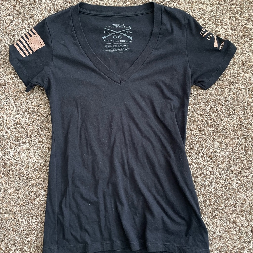 Grunt Style size medium woman’s shirt